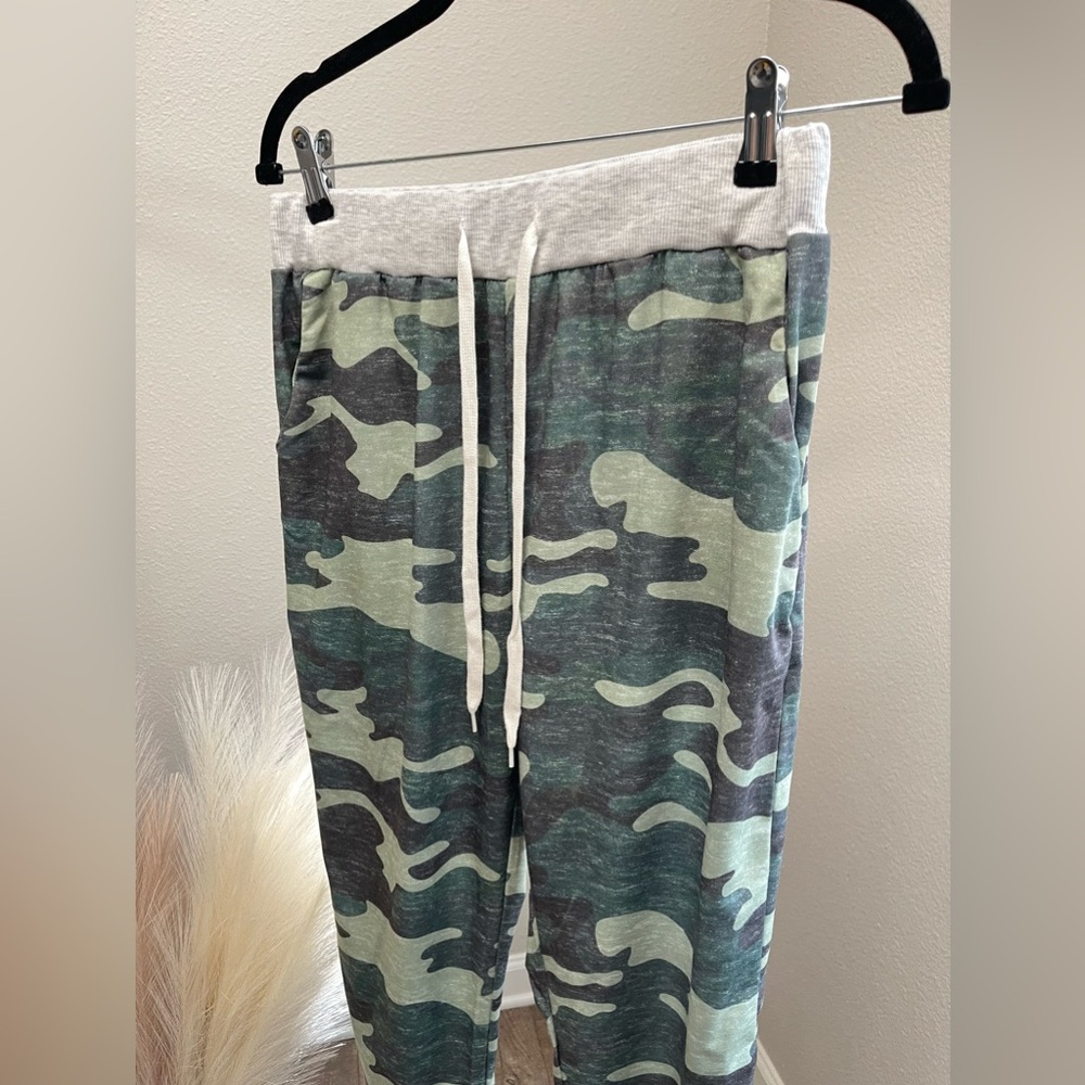 Casual Army Lightweight Comfortable Joggers - Picture 2 of 7
